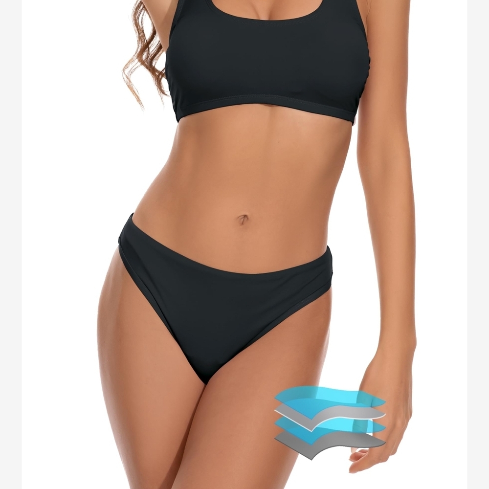 Chic Classic Black Women's Bikini Set- SIZE XS- stunning Beach/pool Ready